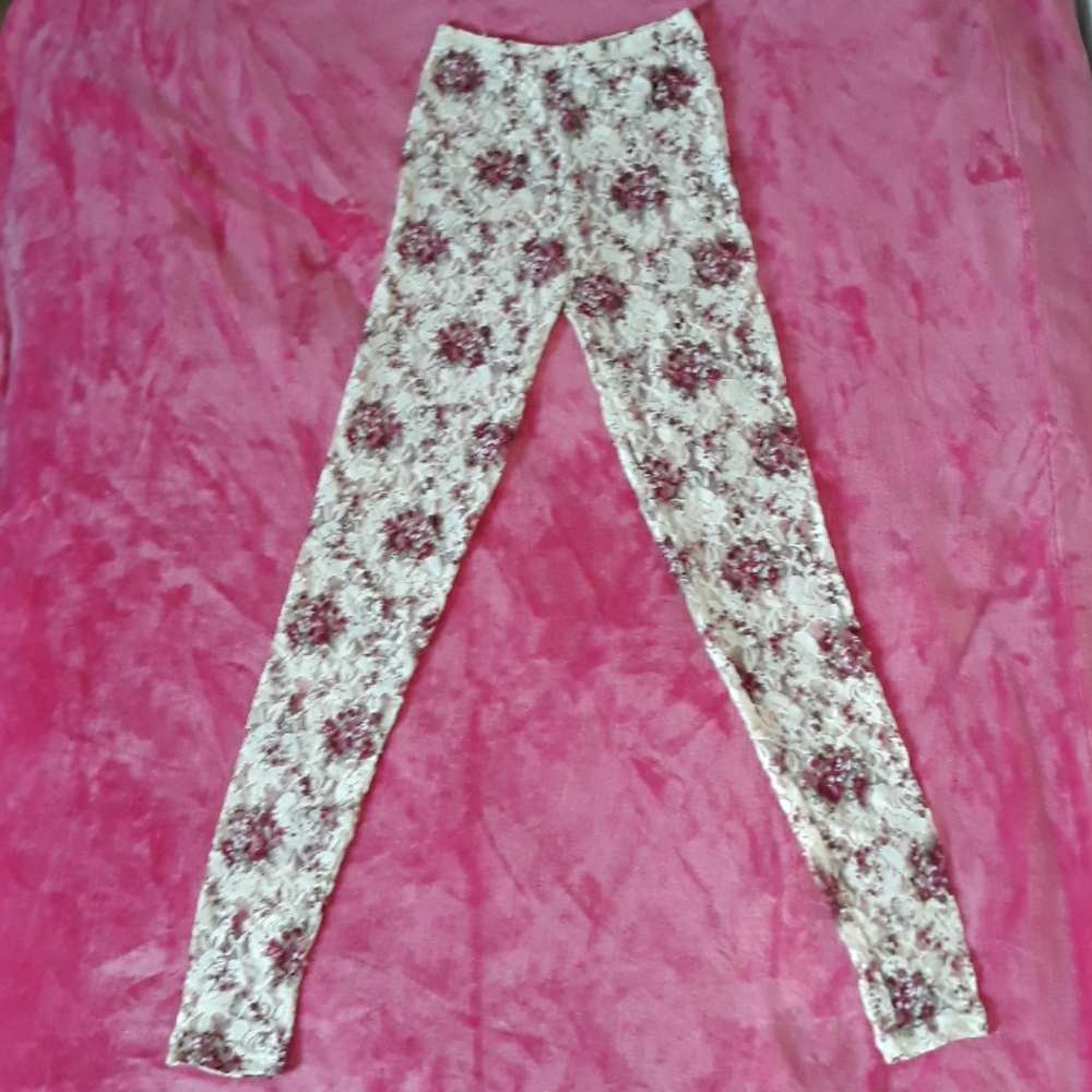 Cream laced leggings